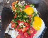 Foto langkah ke 4 dari resep Capcay goreng.