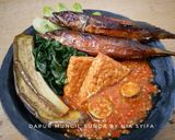Foto langkah ke 5 dari resep Sambal Penyet Ikan Panggang.