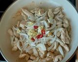Thai jellegű bazsalikomos csirkemell recept fázis 2 fotója