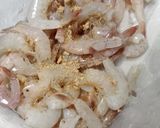 Foto langkah ke 1 dari resep Udang Goreng Tepung Krispi.