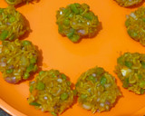 மேகி மசாலா ஸ்டப்டு இட்லி(maggi masala stuffed idly recipe in tamil) ரெசிபி ஸ்டேப் 4 புகைப்படம்