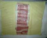 Foto del paso 3 de la receta: Trenza de hojaldre bacon y queso