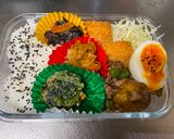 A picture of step 7 of Japanese Busy Mom’s Obento Lunch Box.