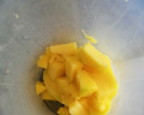 Foto del paso 1 de la receta: Ensalada de brevas y espinacas con vinagreta de mango
