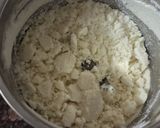 A picture of step 3 of Mulberry Ice cream with fresh cream.