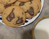 Foto langkah ke 12 dari resep Cookies with Chunky🍫 Anti Gagal!😉🍪🥛.