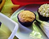Foto del paso 1 de la receta: Cupcakes Festivos ❤️ Día Del Amigo 2024 / Con Batidora