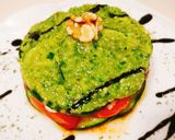 Foto del paso 5 de la receta: Milhojas de calabacín, tomates cherry, queso fresco y pesto de rúcula, queso manchego y nueces