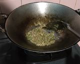 Foto langkah ke 3 dari resep Bubur Gurih plus tumis 3* (MPASI 9 bulan).
