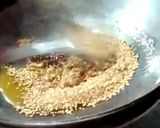 गुड लड्डू स्वादिष्ट और सेहतमंद रेसिपी चरण 2 फोटो