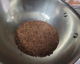 A picture of step 2 of विंटर स्पेशल अलसी के लड्डू.