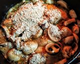 Foto del paso 1 de la receta: POLLO🐤con🍄Champignones Clásico...!