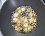 Foto langkah ke 5 dari resep Cumi Goreng Tepung.