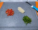 Foto langkah ke 1 dari resep Mie Setan Praktis (Pakai mi instan).