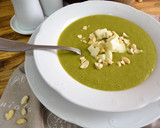Foto del paso 1 de la receta: Crema de kale (sin lactosa)