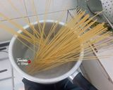 Foto langkah ke 3 dari resep Spaghetti Tomat Udang.