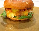 A picture of step 6 of Haloumi burger.