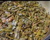 A picture of step 3 of Broad beans brown rice.