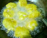 A picture of step 4 of Yellow Split Pea (Matar Dal) Vada.