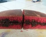 Foto langkah ke 4 dari resep Martabak Red Velvet toping coklat.