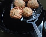 A picture of step 2 of Chana Dal vada.