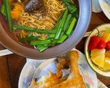 A picture of step 2 of Chicken Egg Noodle Soup (Hủ tíu mì gà).