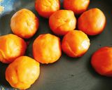 Hình bước làm 2 của món Bánh quýt hồng