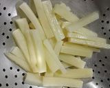 A picture of step 2 of French Beans Fry.