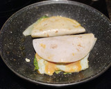 Foto del paso 4 de la receta: Mini Piadinas de Huevo con Salsa de Pimentón a la Miel