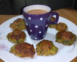 A picture of step 5 of Dhania Patar Bara / Coriander Fritters.