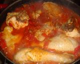 Foto del paso 3 de la receta: Pollo a la portuguesa con papas españolas 