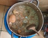 A picture of step 1 of Akuku Soup.