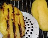 A picture of step 3 of Spicy Grilled Mangoes.