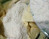 A picture of step 3 of Heart polkadot cookies.