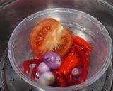 Foto langkah ke 2 dari resep Daun Ubi Sambal Brambang Asem.