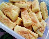 Foto langkah ke 4 dari resep Kastengel Teflon.
