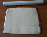 Foto del passaggio 5 della ricetta Biscotti pasquali con stampi a rilievo