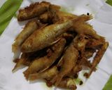 Foto langkah ke 5 dari resep Ikan wader goreng crispy.