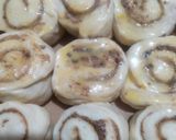 Foto langkah ke 7 dari resep Cinnamon Rolls.