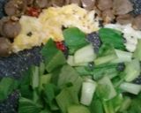Foto langkah ke 4 dari resep Kwetiau Goreng Halal ala Mangga Besar.