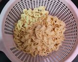 Foto langkah ke 1 dari resep Mie goreng tek- tek.
