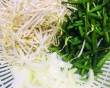 Hình bước làm 1 của món Phở Xào Thịt Bò
