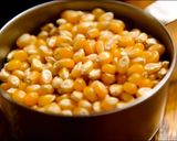 Hình bước làm 1 của món Bắp rang bơ