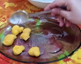 A picture of step 4 of Dahi Phulki.