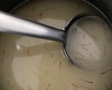 A picture of step 4 of Mawa gulab jambu.