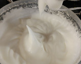 Foto del paso 2 de la receta: Bizcocho fit con frosting de frutos rojos light