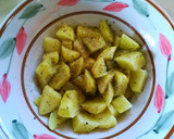 Foto del paso 3 de la receta: Filetes de pollo semi rusos con patatas al horno