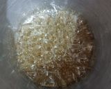 Foto langkah ke 1 dari resep Fresh Mint Milk.