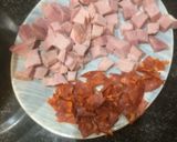 Une image de l'étape 3 de Quiche mexicaine accompagnée de jambon et chorizo.
