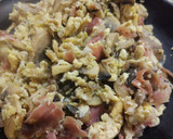 Foto del paso 4 de la receta: Revuelto de champiñones con jamón serrano